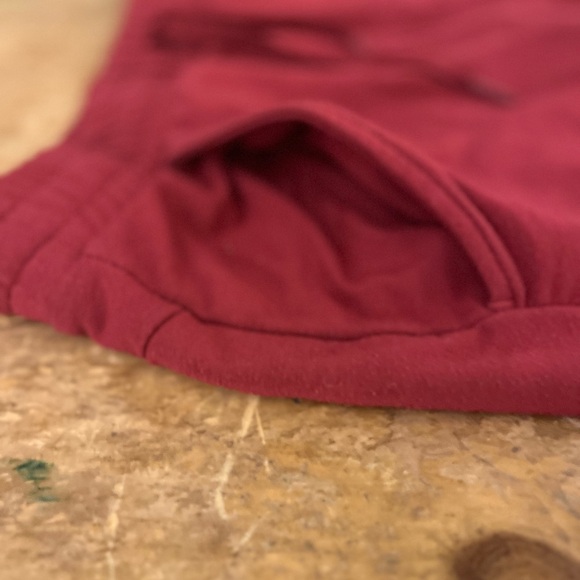 Women's Gymshark Set. - Picture 6 of 12